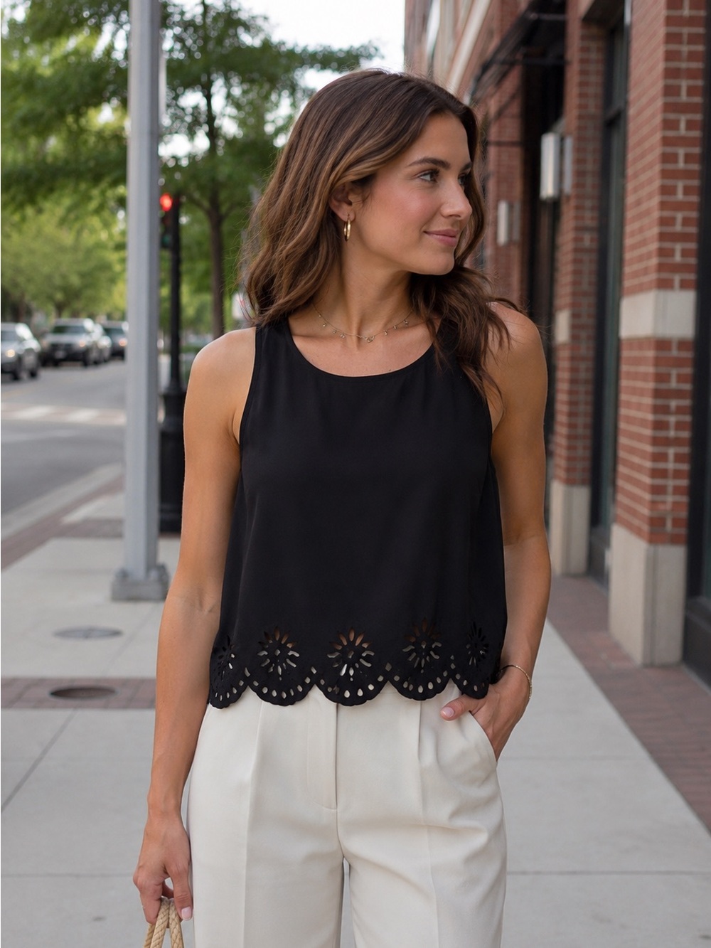 Black Scallop Hem Tank
